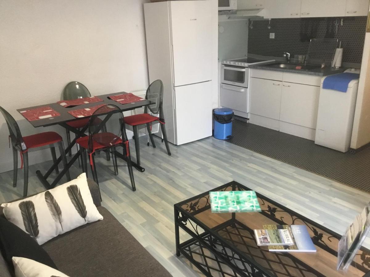 Lo Vedelier D'Aubrac Apartment Лагиол Екстериор снимка