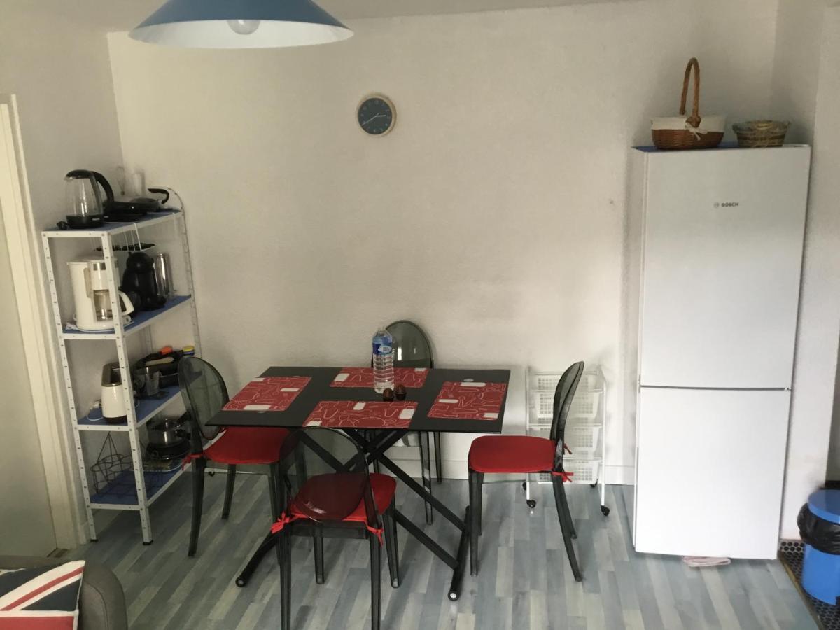 Lo Vedelier D'Aubrac Apartment Лагиол Екстериор снимка